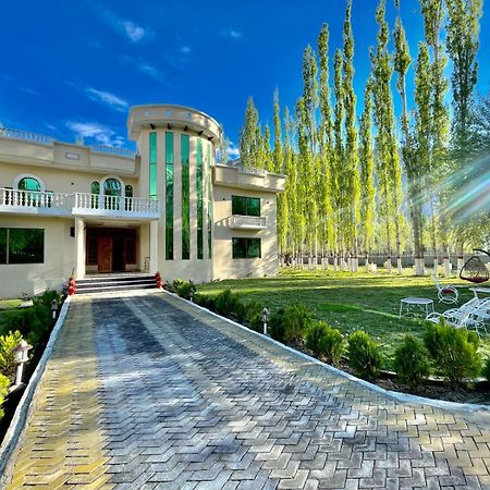 Skardu Saraye Hotel & Resort Εξωτερικό φωτογραφία