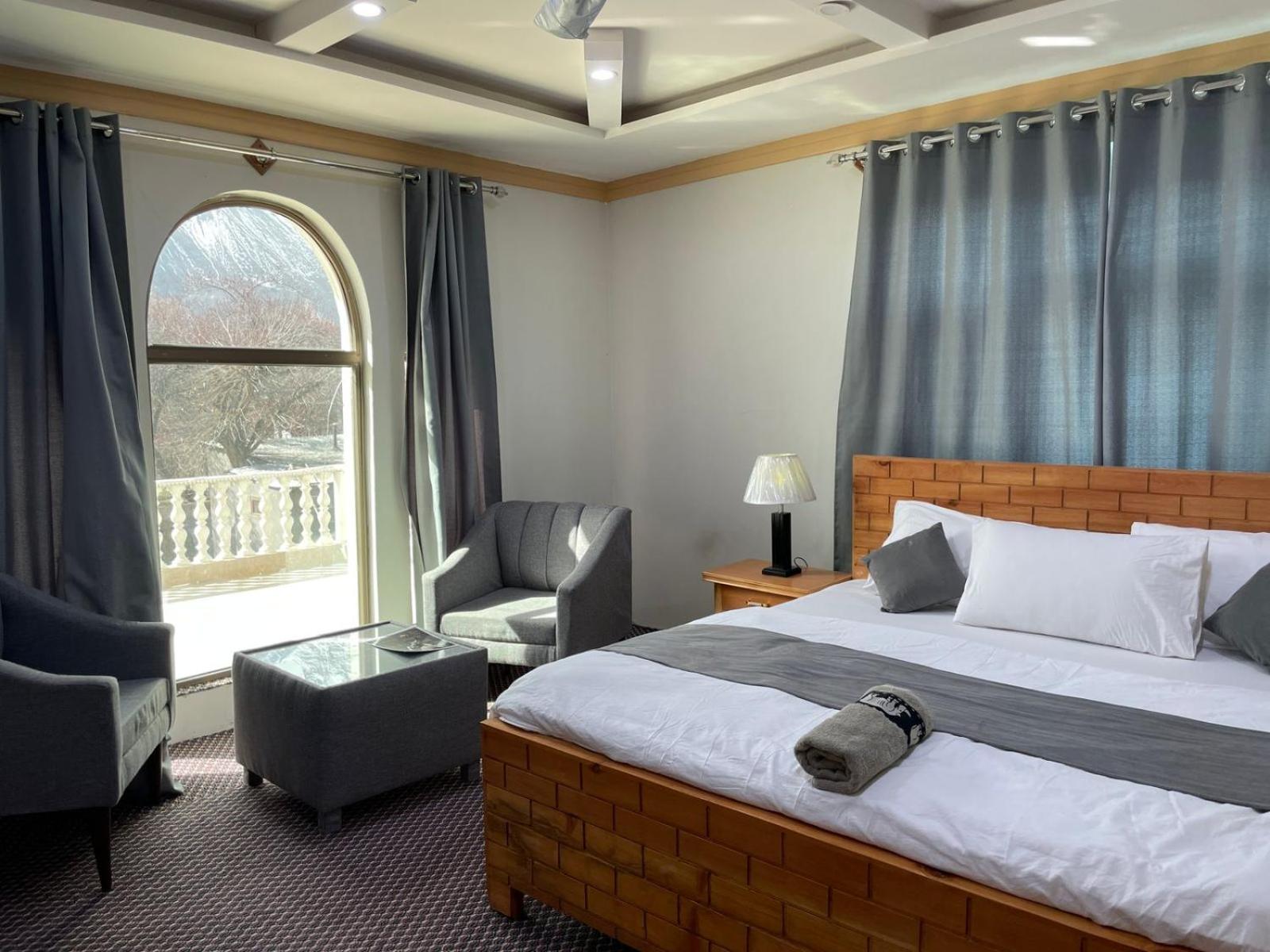 Skardu Saraye Hotel & Resort Εξωτερικό φωτογραφία