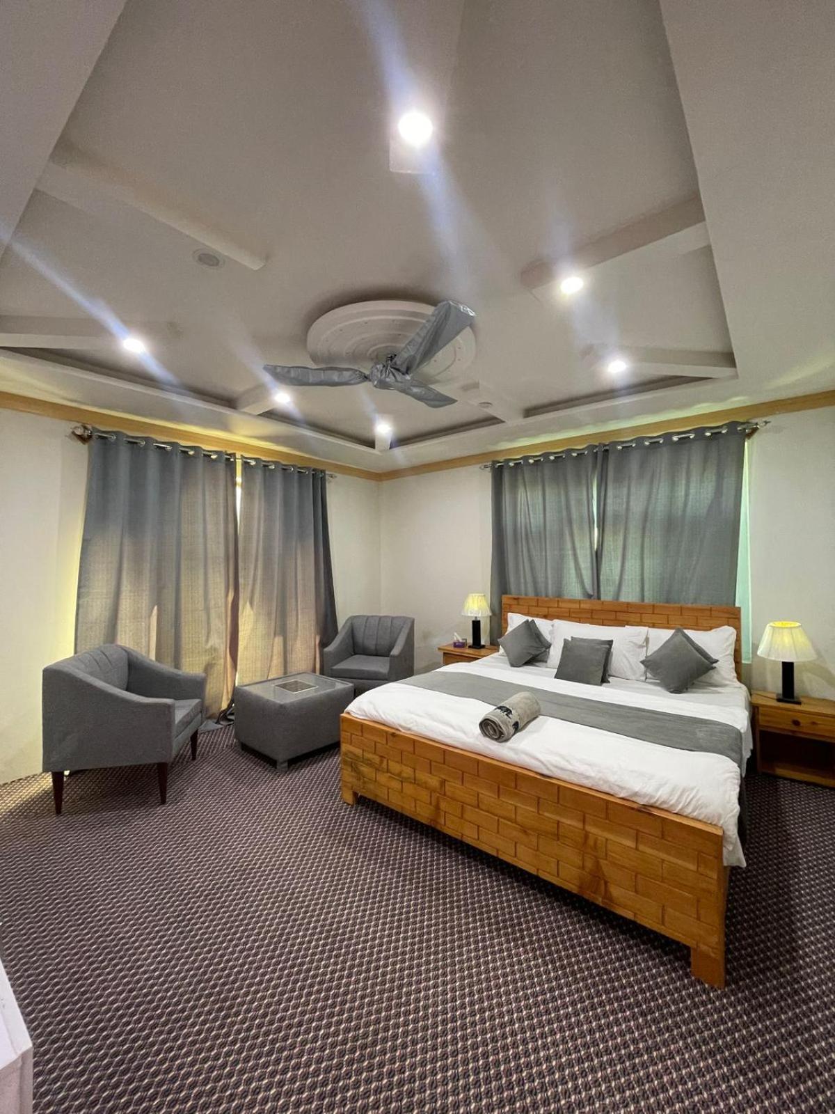 Skardu Saraye Hotel & Resort Εξωτερικό φωτογραφία