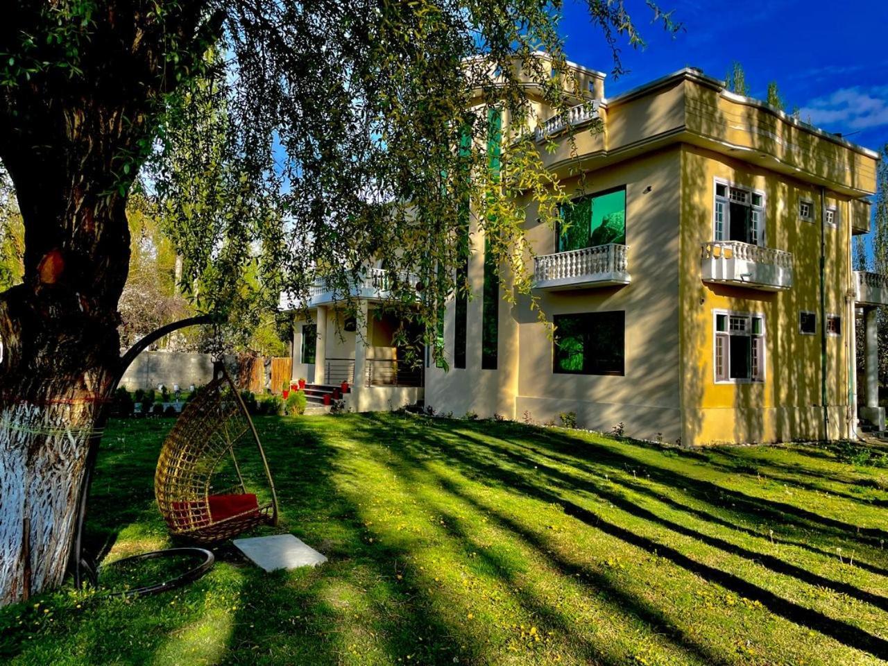 Skardu Saraye Hotel & Resort Εξωτερικό φωτογραφία