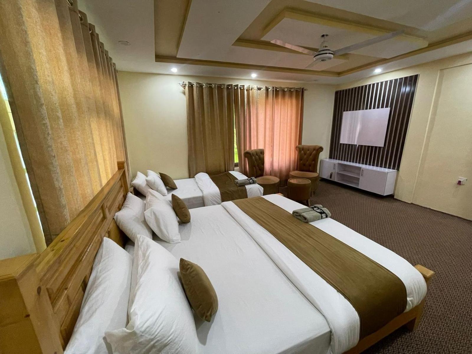 Skardu Saraye Hotel & Resort Εξωτερικό φωτογραφία